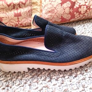 Paul Green Women's Navy Nubuck Boat Shoe